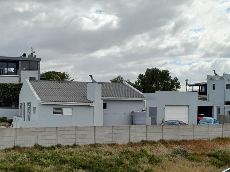 3 Bedroom Property for Sale in De Kelders Western Cape